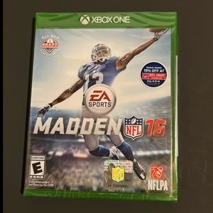 NWT- XBOX ONE BRAND NEW Game - Madden NFL 16